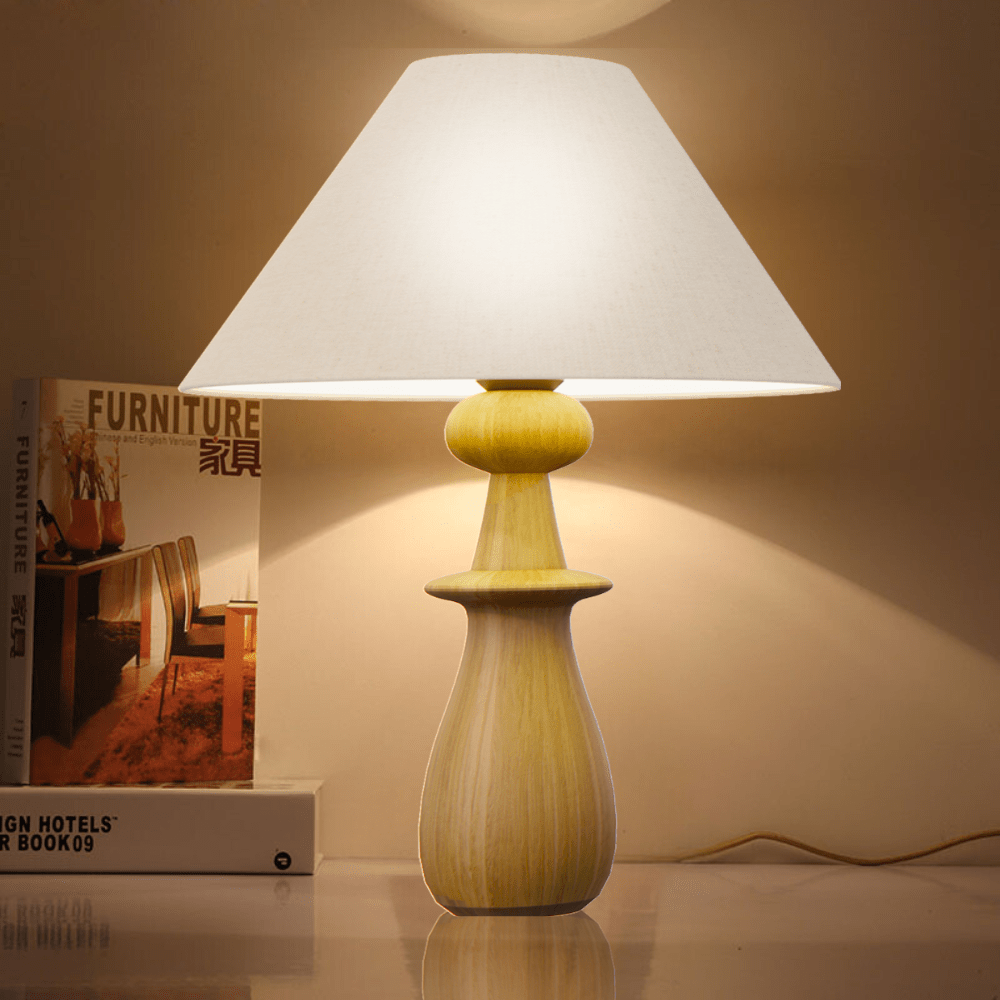 Product photo sent by customer: vintage wooden desk lamp